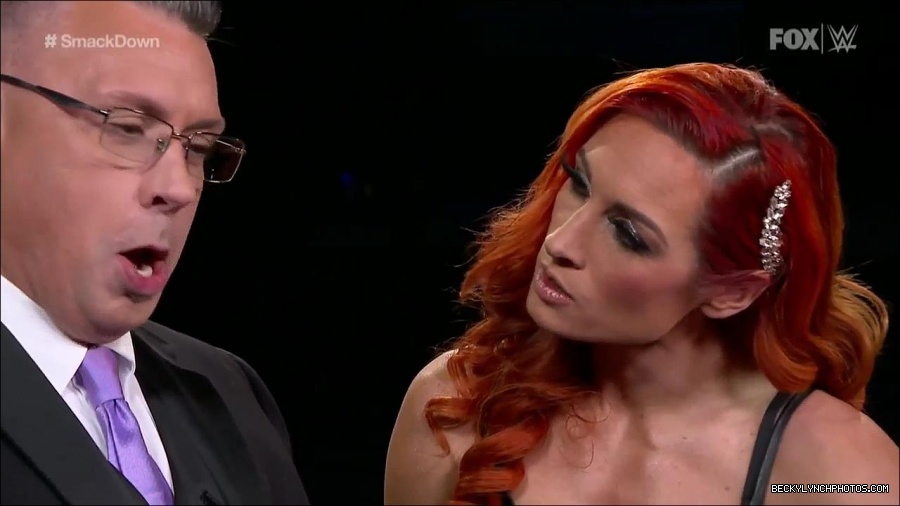 WWE_Friday_Night_SmackDown_2021_12_31_WWE_s_Top_Ten_Moments_Of_2021_720p_HDTV_x264-NWCHD_mp4_004302236.jpg