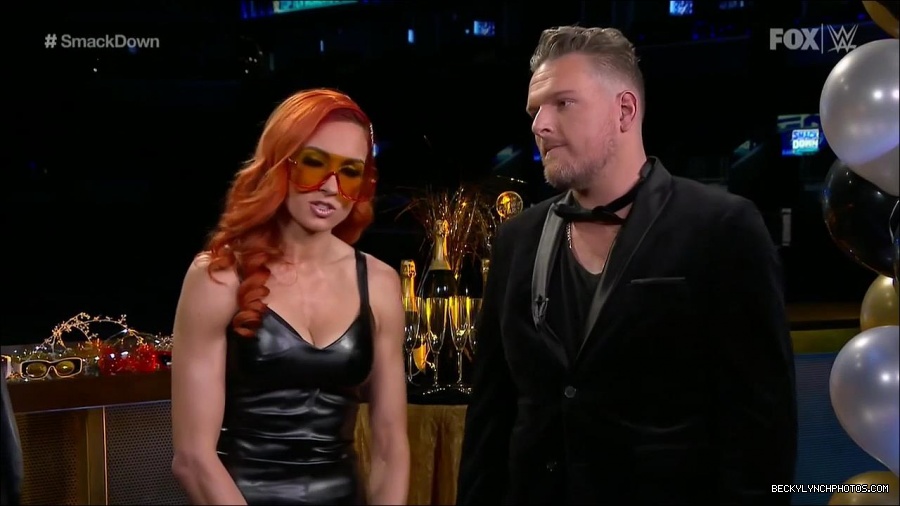 WWE_Friday_Night_SmackDown_2021_12_31_WWE_s_Top_Ten_Moments_Of_2021_720p_HDTV_x264-NWCHD_mp4_004438639.jpg