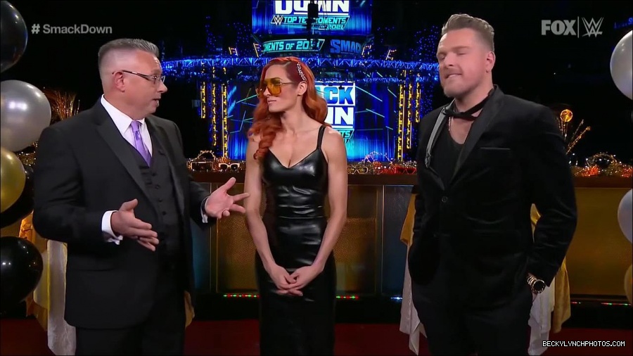 WWE_Friday_Night_SmackDown_2021_12_31_WWE_s_Top_Ten_Moments_Of_2021_720p_HDTV_x264-NWCHD_mp4_004441842.jpg