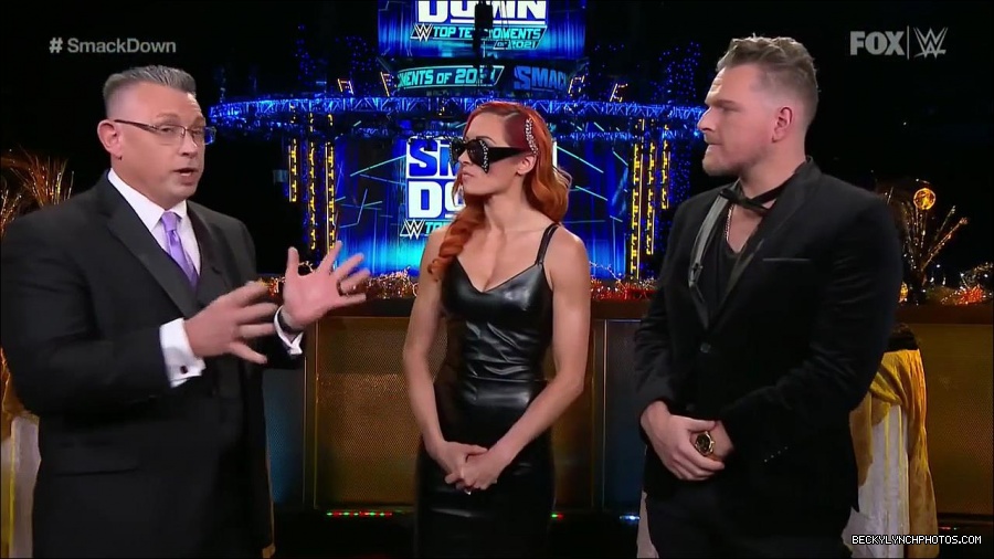 WWE_Friday_Night_SmackDown_2021_12_31_WWE_s_Top_Ten_Moments_Of_2021_720p_HDTV_x264-NWCHD_mp4_004679614.jpg
