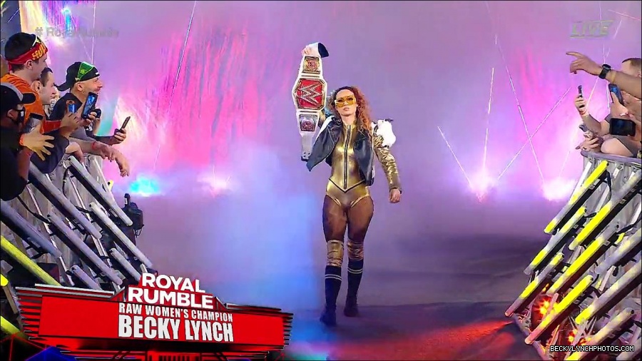 WWE_Royal_Rumble_2022_720p_WEB_h264-HEEL_mp4_006435111.jpg