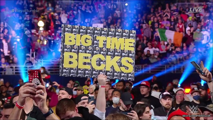 WWE_Royal_Rumble_2022_720p_WEB_h264-HEEL_mp4_006435911.jpg