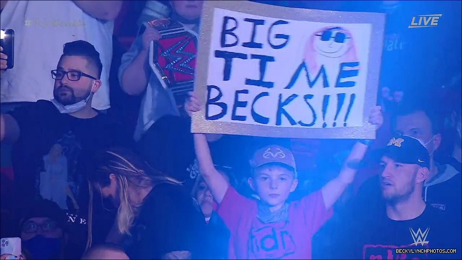 WWE_Royal_Rumble_2022_720p_WEB_h264-HEEL_mp4_006447111.jpg
