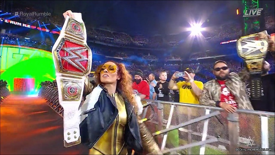 WWE_Royal_Rumble_2022_720p_WEB_h264-HEEL_mp4_006452711.jpg