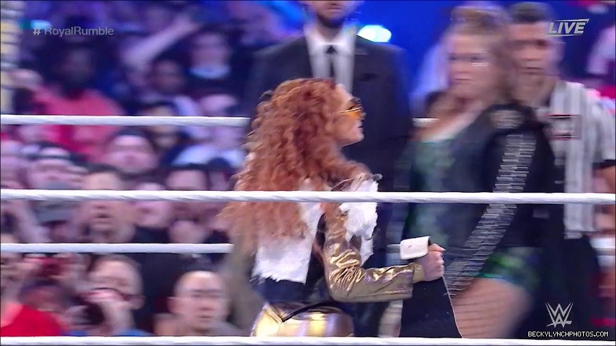 WWE_Royal_Rumble_2022_720p_WEB_h264-HEEL_mp4_006474311.jpg