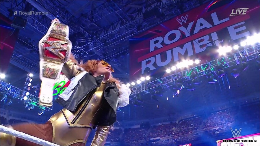 WWE_Royal_Rumble_2022_720p_WEB_h264-HEEL_mp4_006481911.jpg