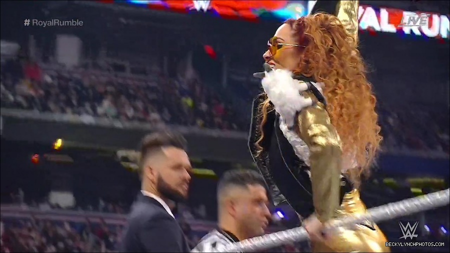 WWE_Royal_Rumble_2022_720p_WEB_h264-HEEL_mp4_006485911.jpg