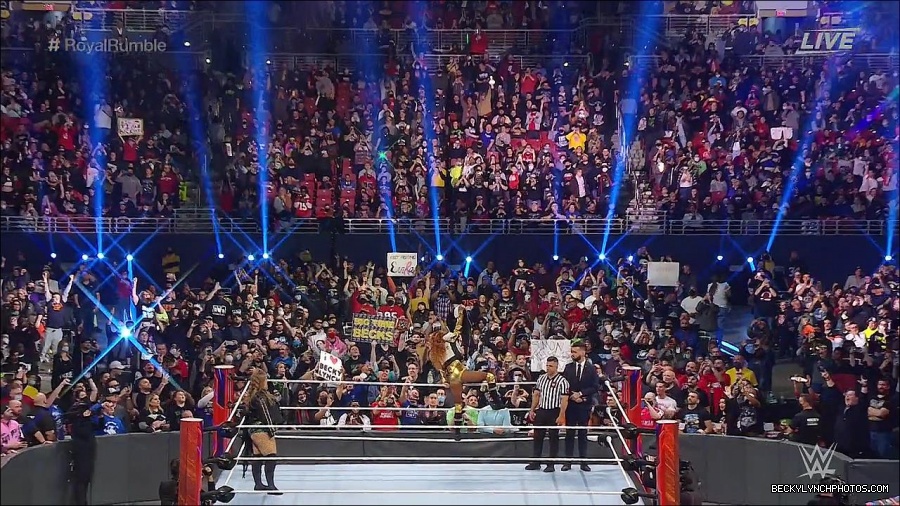 WWE_Royal_Rumble_2022_720p_WEB_h264-HEEL_mp4_006489511.jpg