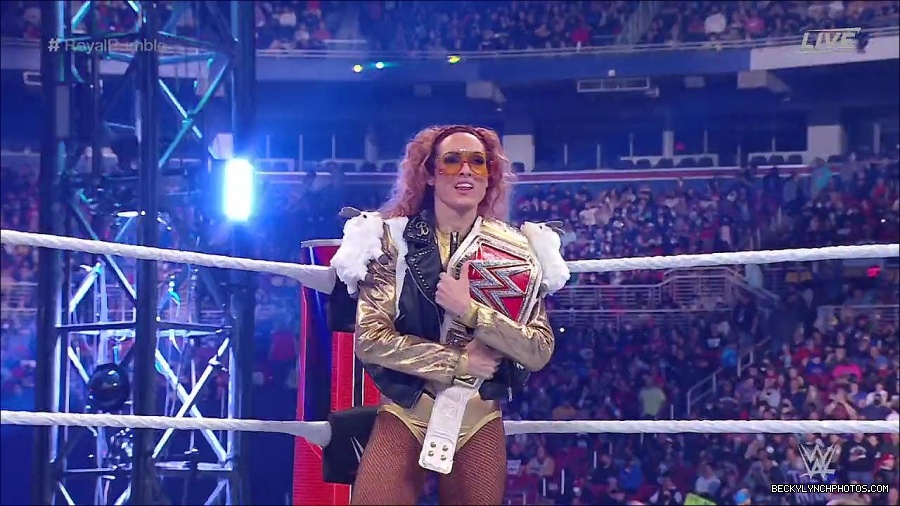 WWE_Royal_Rumble_2022_720p_WEB_h264-HEEL_mp4_006499111.jpg