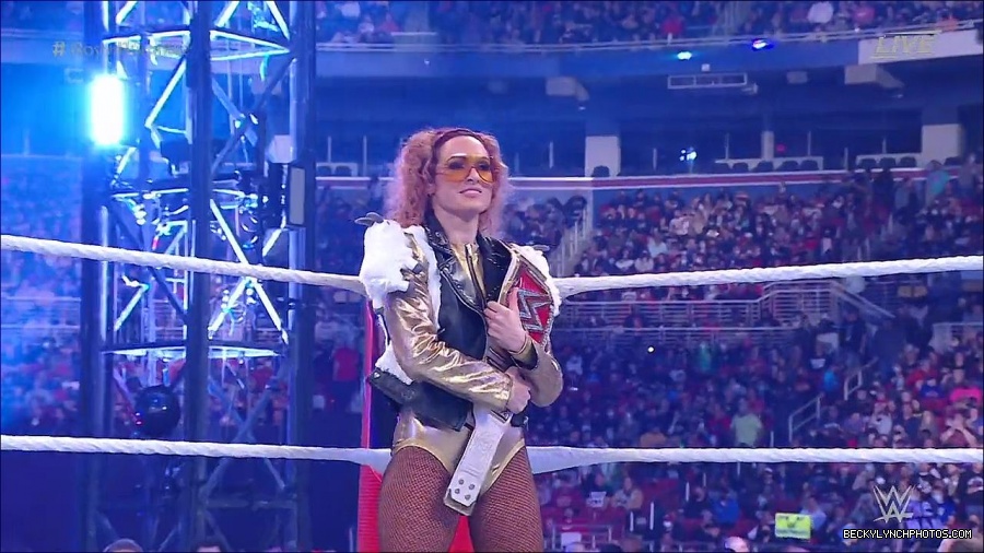 WWE_Royal_Rumble_2022_720p_WEB_h264-HEEL_mp4_006499511.jpg