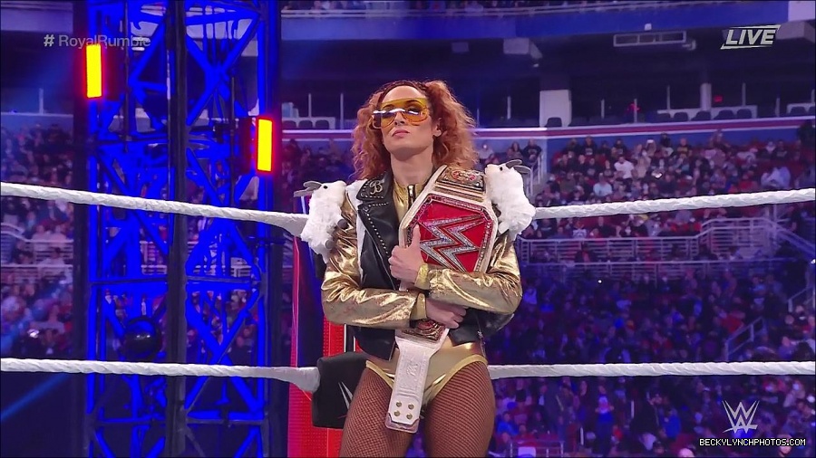 WWE_Royal_Rumble_2022_720p_WEB_h264-HEEL_mp4_006527911.jpg