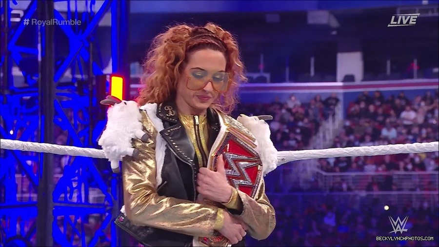 WWE_Royal_Rumble_2022_720p_WEB_h264-HEEL_mp4_006531511.jpg