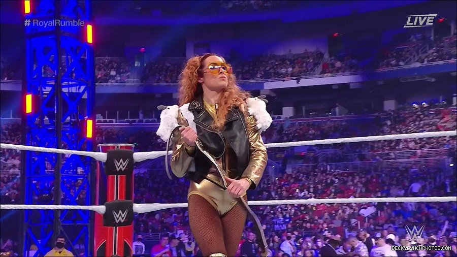 WWE_Royal_Rumble_2022_720p_WEB_h264-HEEL_mp4_006534311.jpg