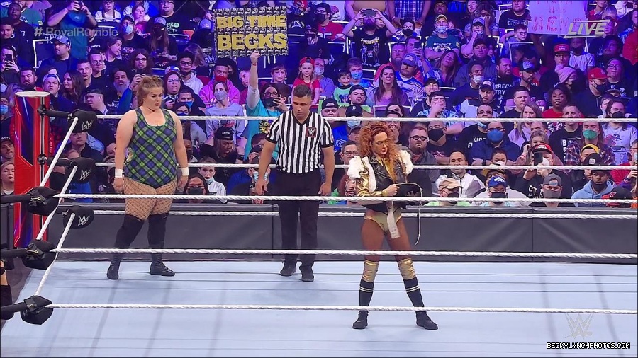 WWE_Royal_Rumble_2022_720p_WEB_h264-HEEL_mp4_006545111.jpg
