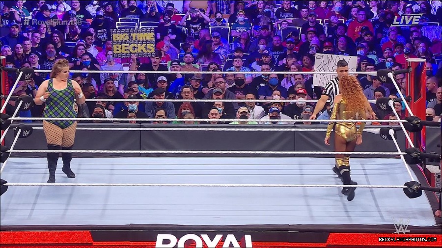 WWE_Royal_Rumble_2022_720p_WEB_h264-HEEL_mp4_006568311.jpg