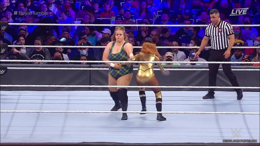 WWE_Royal_Rumble_2022_720p_WEB_h264-HEEL_mp4_006589111.jpg