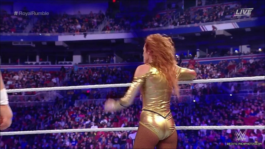 WWE_Royal_Rumble_2022_720p_WEB_h264-HEEL_mp4_006598711.jpg