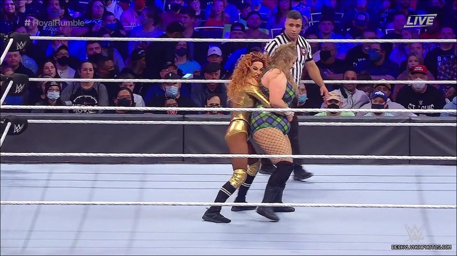 WWE_Royal_Rumble_2022_720p_WEB_h264-HEEL_mp4_006605911.jpg