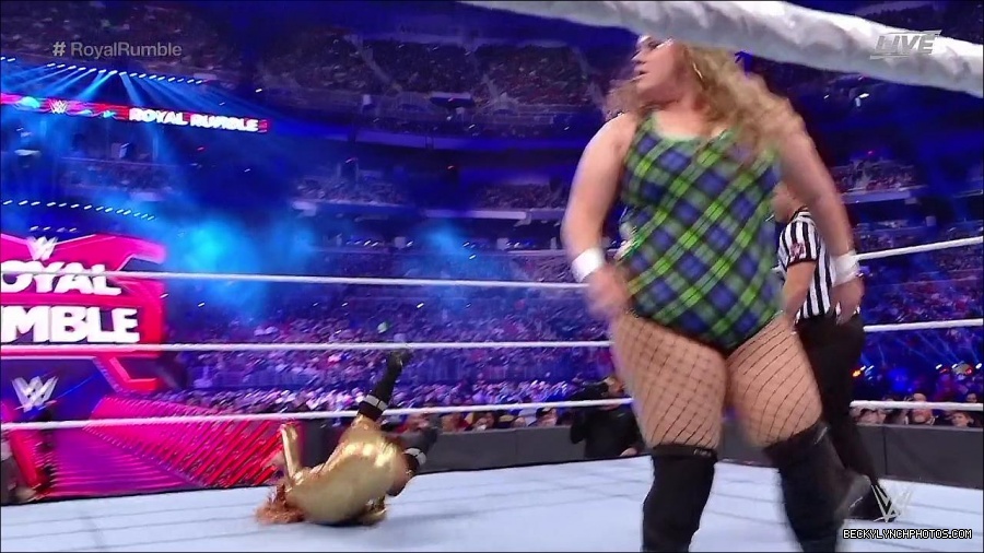 WWE_Royal_Rumble_2022_720p_WEB_h264-HEEL_mp4_006609111.jpg
