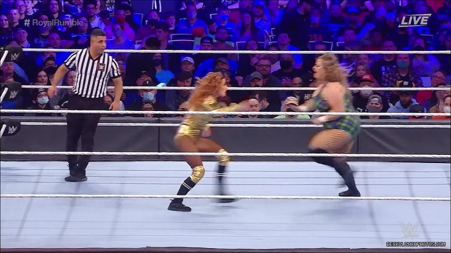 WWE_Royal_Rumble_2022_720p_WEB_h264-HEEL_mp4_006610711.jpg