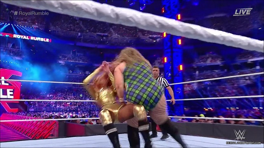 WWE_Royal_Rumble_2022_720p_WEB_h264-HEEL_mp4_006611111.jpg