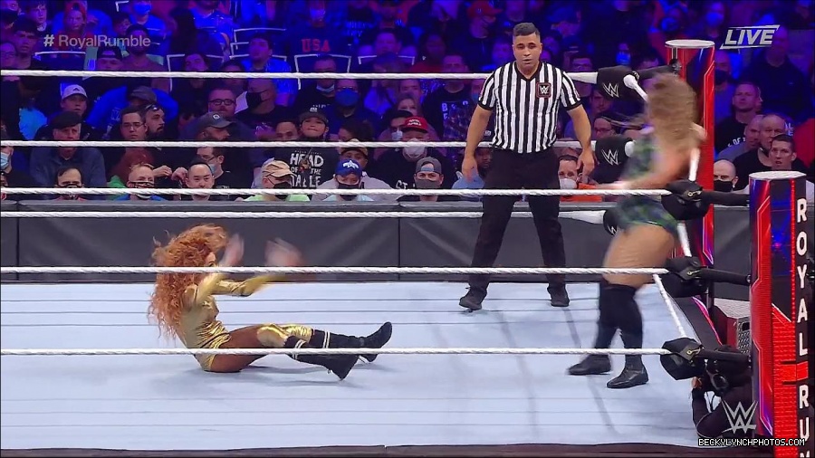 WWE_Royal_Rumble_2022_720p_WEB_h264-HEEL_mp4_006615511.jpg