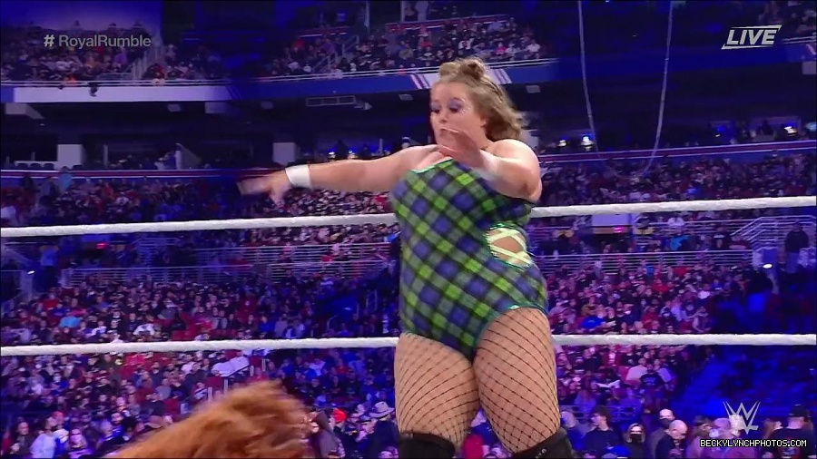 WWE_Royal_Rumble_2022_720p_WEB_h264-HEEL_mp4_006615911.jpg
