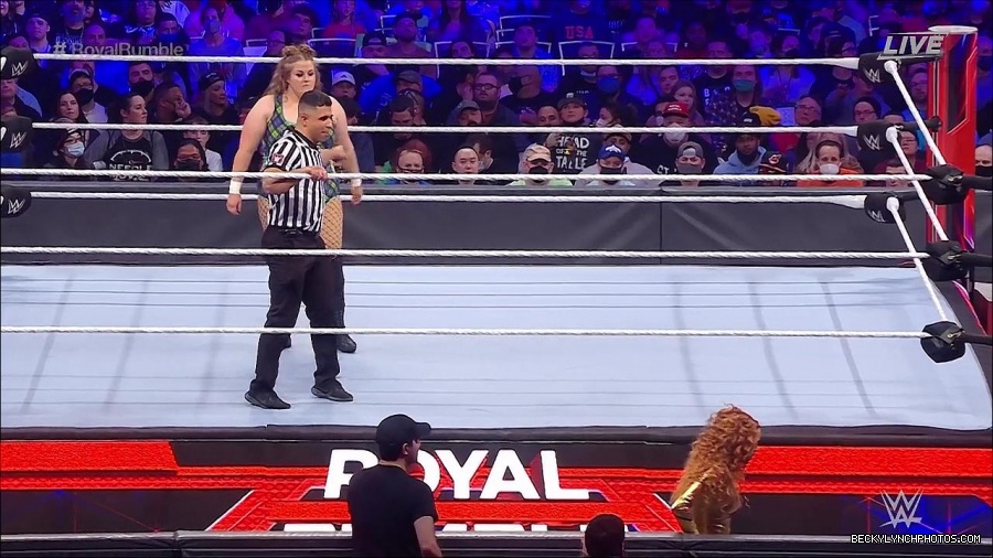 WWE_Royal_Rumble_2022_720p_WEB_h264-HEEL_mp4_006620711.jpg