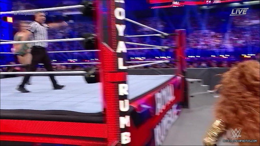 WWE_Royal_Rumble_2022_720p_WEB_h264-HEEL_mp4_006623911.jpg