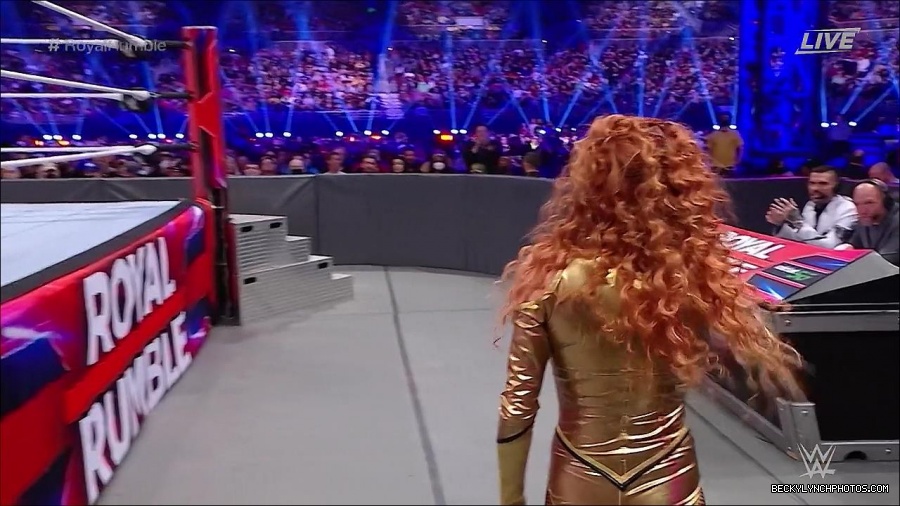 WWE_Royal_Rumble_2022_720p_WEB_h264-HEEL_mp4_006624711.jpg