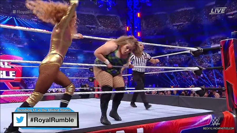 WWE_Royal_Rumble_2022_720p_WEB_h264-HEEL_mp4_006636311.jpg