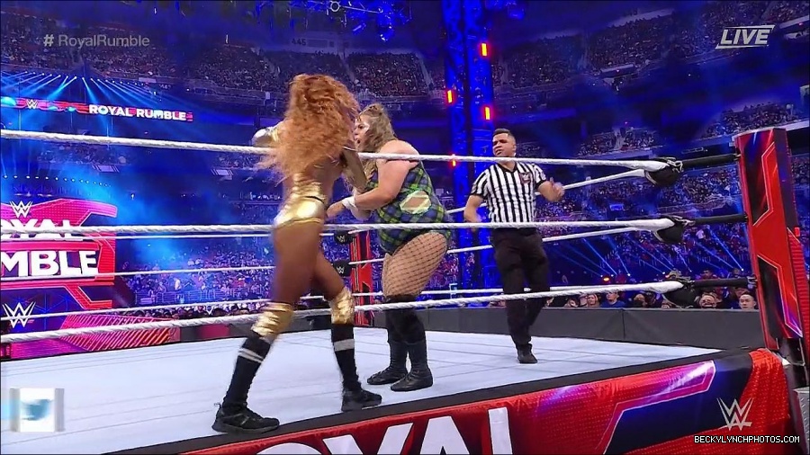 WWE_Royal_Rumble_2022_720p_WEB_h264-HEEL_mp4_006637911.jpg