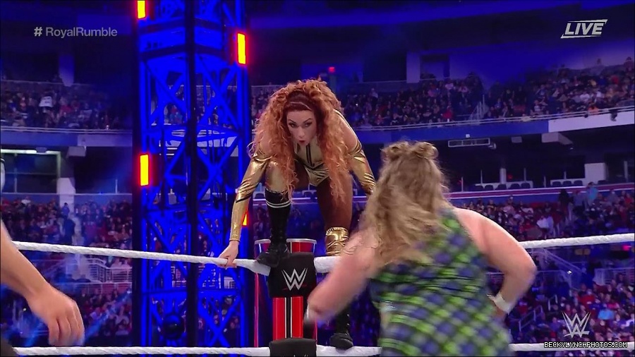 WWE_Royal_Rumble_2022_720p_WEB_h264-HEEL_mp4_006642711.jpg