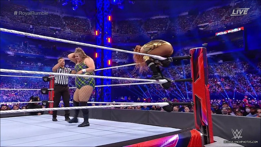 WWE_Royal_Rumble_2022_720p_WEB_h264-HEEL_mp4_006645511.jpg