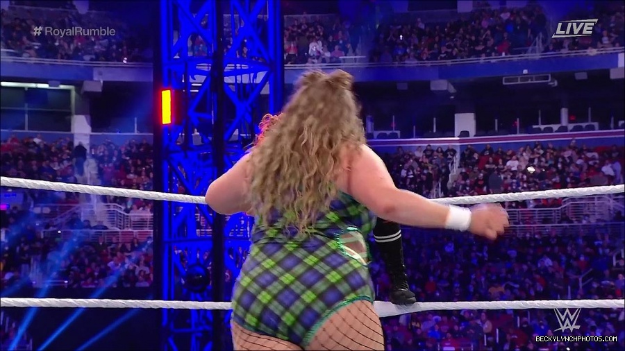 WWE_Royal_Rumble_2022_720p_WEB_h264-HEEL_mp4_006646711.jpg