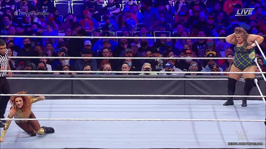 WWE_Royal_Rumble_2022_720p_WEB_h264-HEEL_mp4_006653511.jpg