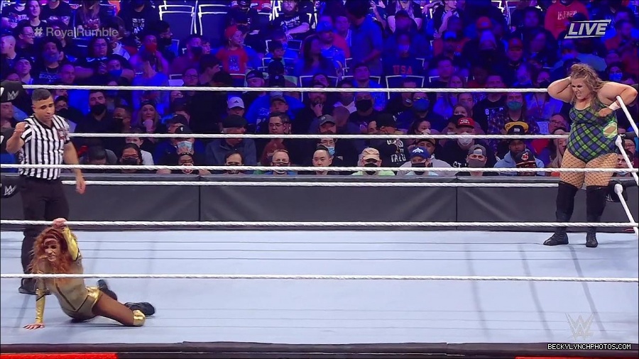 WWE_Royal_Rumble_2022_720p_WEB_h264-HEEL_mp4_006653911.jpg
