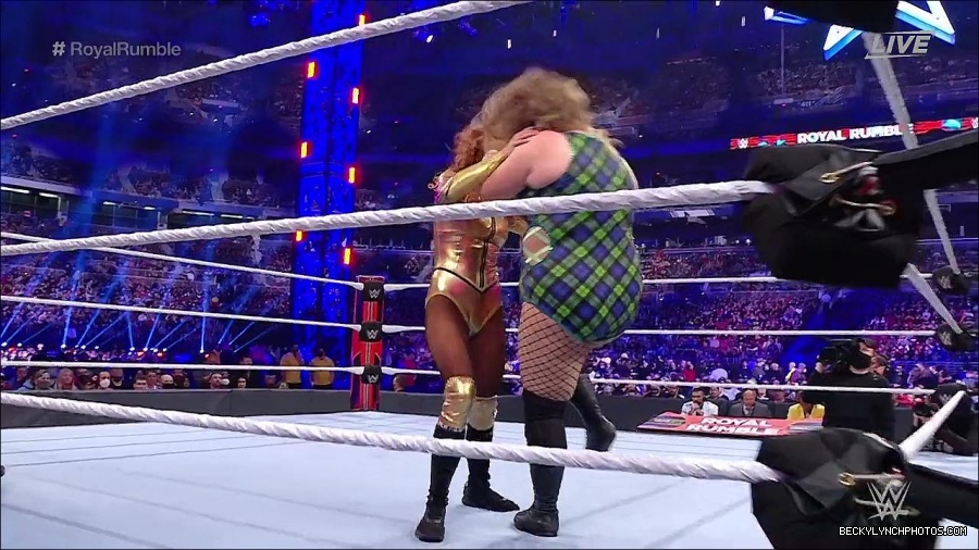 WWE_Royal_Rumble_2022_720p_WEB_h264-HEEL_mp4_006663511.jpg