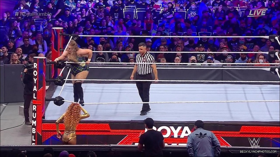 WWE_Royal_Rumble_2022_720p_WEB_h264-HEEL_mp4_006679511.jpg