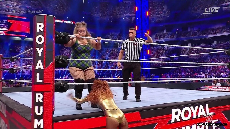 WWE_Royal_Rumble_2022_720p_WEB_h264-HEEL_mp4_006681511.jpg