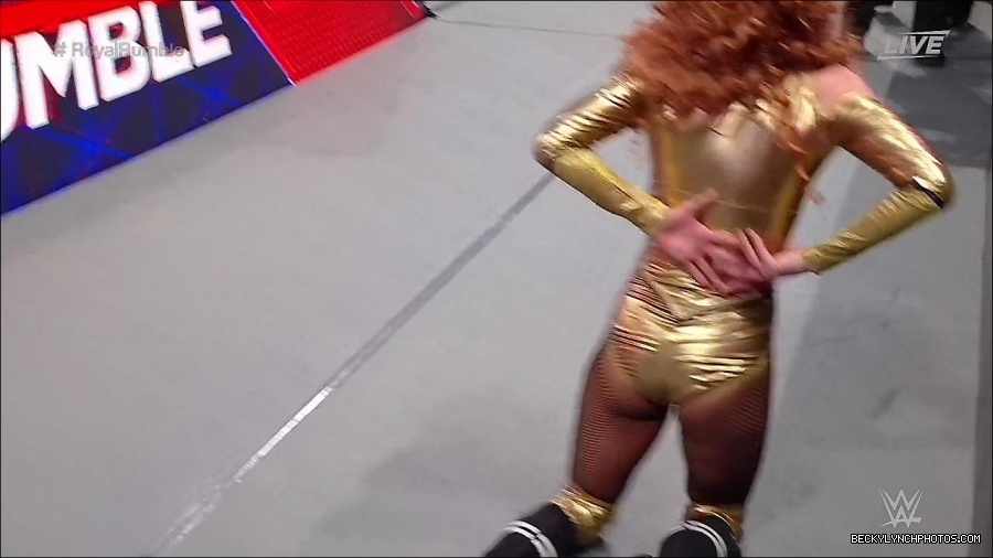 WWE_Royal_Rumble_2022_720p_WEB_h264-HEEL_mp4_006688311.jpg