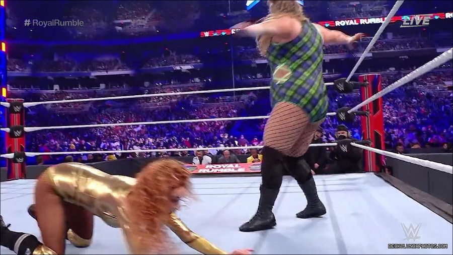 WWE_Royal_Rumble_2022_720p_WEB_h264-HEEL_mp4_006699511.jpg