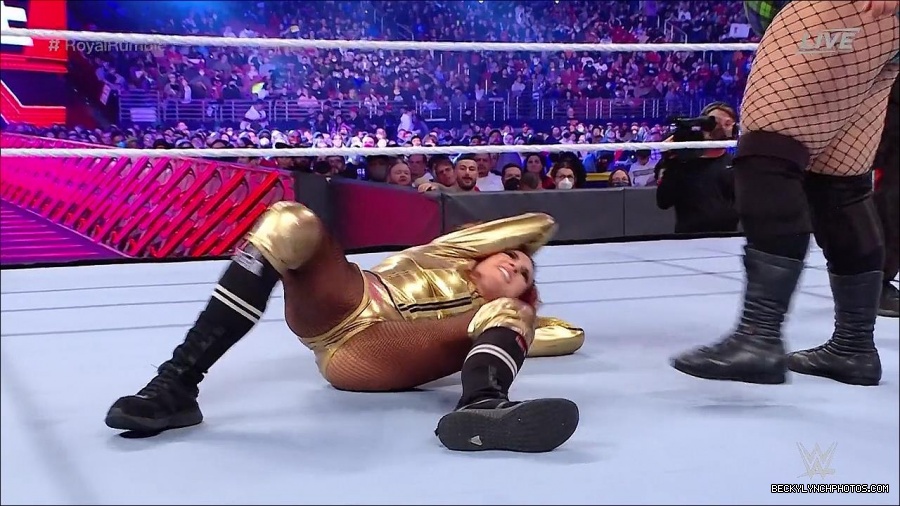 WWE_Royal_Rumble_2022_720p_WEB_h264-HEEL_mp4_006703111.jpg