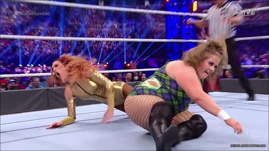 WWE_Royal_Rumble_2022_720p_WEB_h264-HEEL_mp4_006708711.jpg