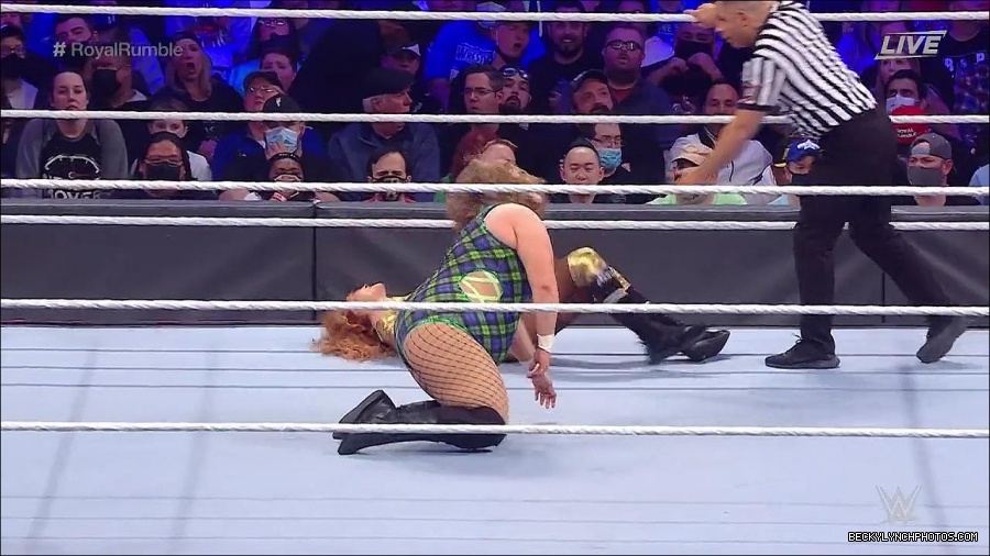 WWE_Royal_Rumble_2022_720p_WEB_h264-HEEL_mp4_006709511.jpg