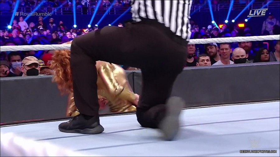 WWE_Royal_Rumble_2022_720p_WEB_h264-HEEL_mp4_006711511.jpg
