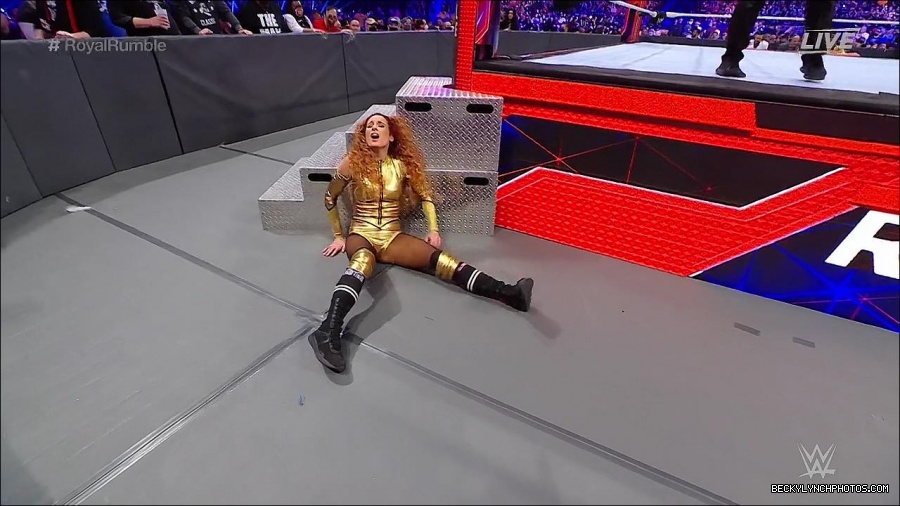 WWE_Royal_Rumble_2022_720p_WEB_h264-HEEL_mp4_006718311.jpg