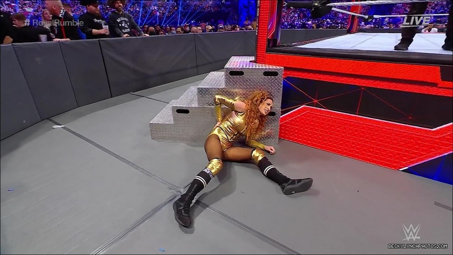 WWE_Royal_Rumble_2022_720p_WEB_h264-HEEL_mp4_006721511.jpg