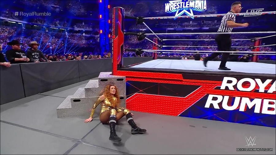 WWE_Royal_Rumble_2022_720p_WEB_h264-HEEL_mp4_006722711.jpg