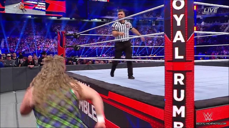 WWE_Royal_Rumble_2022_720p_WEB_h264-HEEL_mp4_006723111.jpg